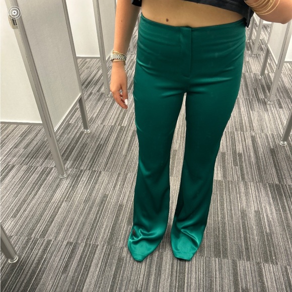 Satin Flare Pants Alice + Olivia - Picture 4 of 7